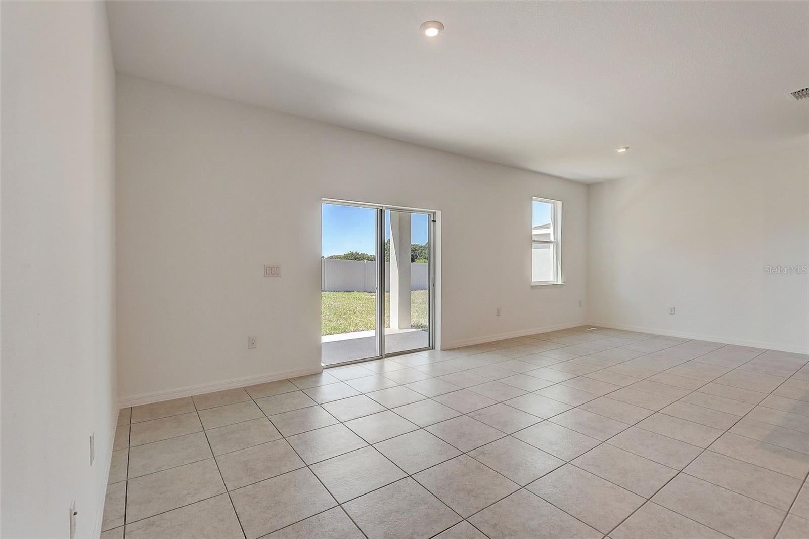 929 Pearlwood Loop, Eagle Lake, FL 33839 photo