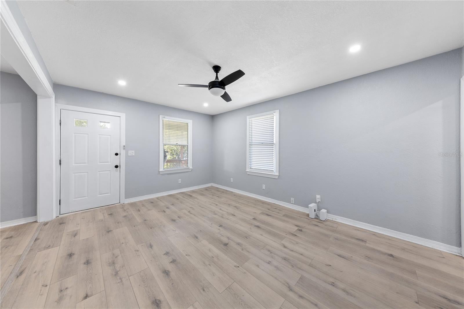 3861 Galicia Rd, Jacksonville, FL 32217 photo