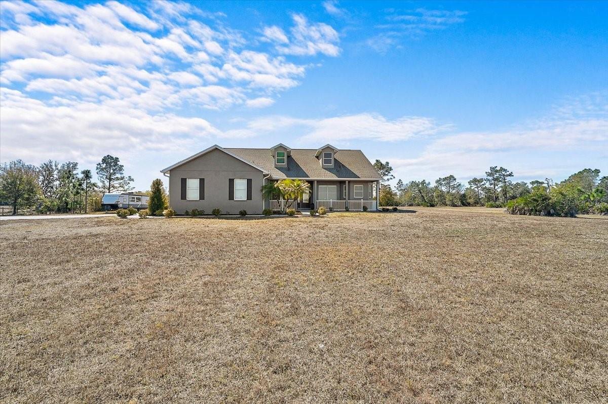 25202 61 Ave, Myakka City, FL 34251
