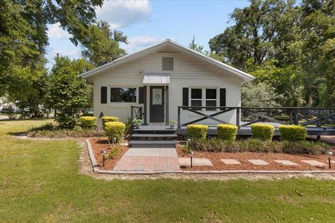 Single Family Residence in TRENTON FL 914 S MAIN STREET.jpg