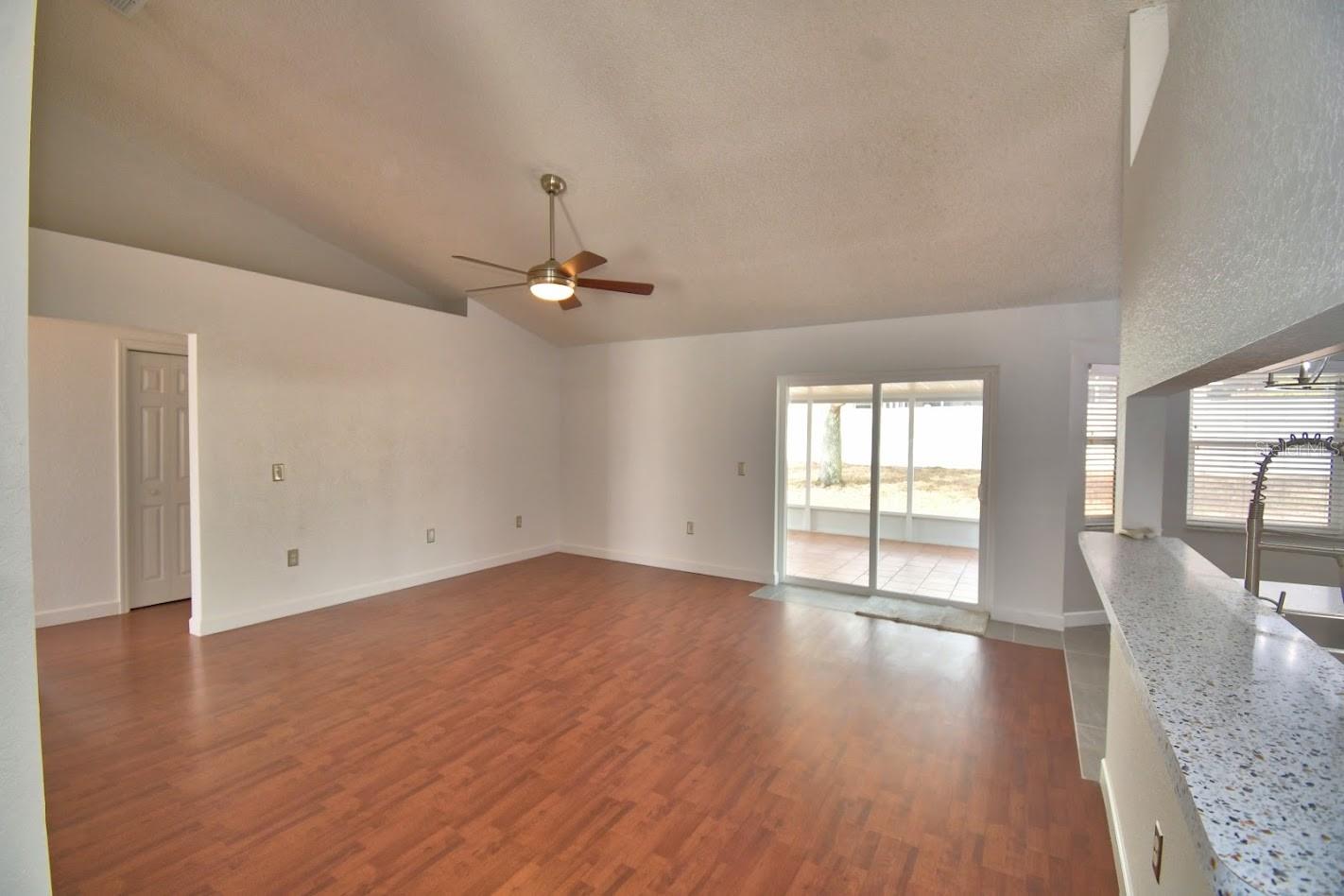 511 Heather Glen Dr, Winter Haven, FL 33884 photo