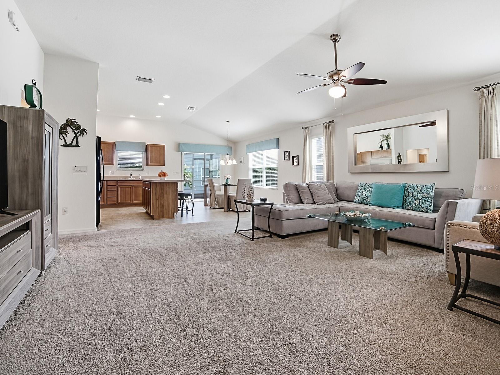 811 Clifford Ct, The Villages, FL 32163 photo