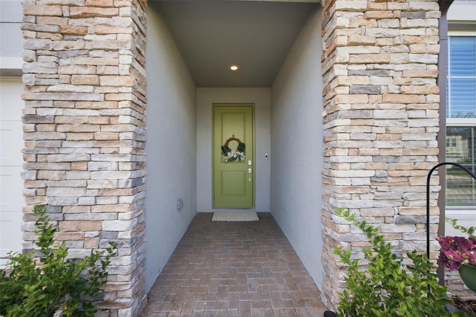 18330 Serene Lake Loop, Lutz, FL 33548 photo