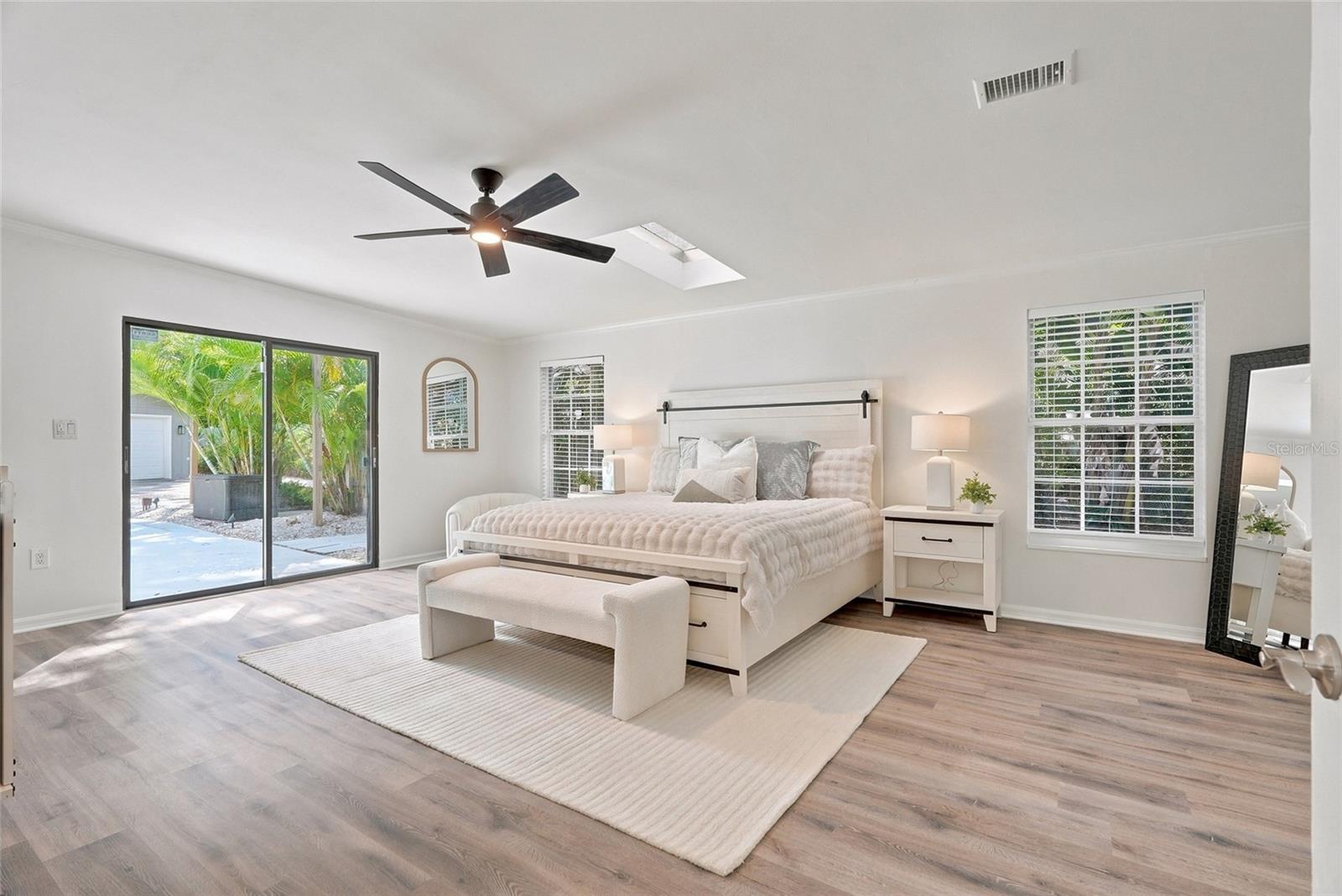 10030 59 Ave, Saint Petersburg, FL 33708 photo