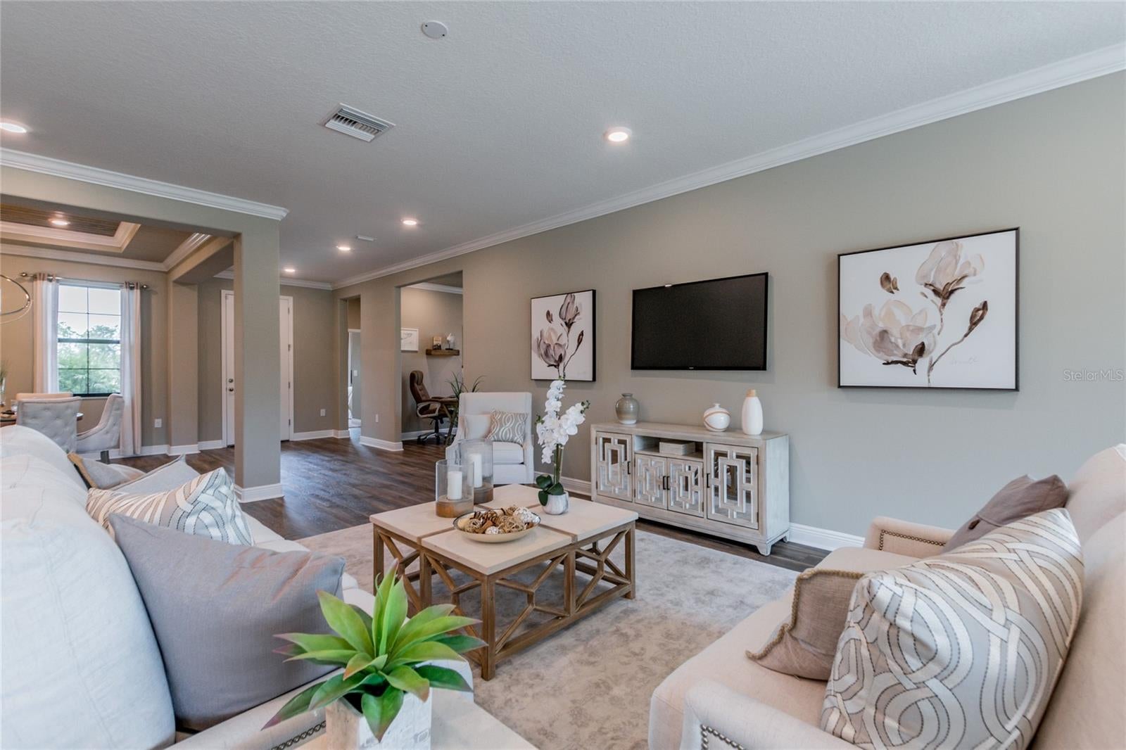 704 Estates Blvd, Tarpon Springs, FL 34688 photo