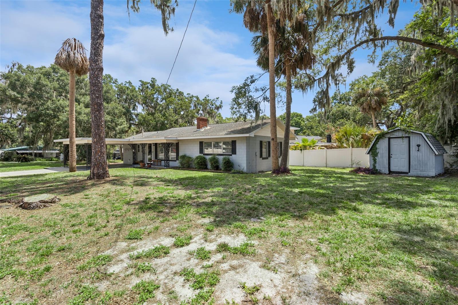 1400 Spartan Ave, Leesburg, FL 34748 photo