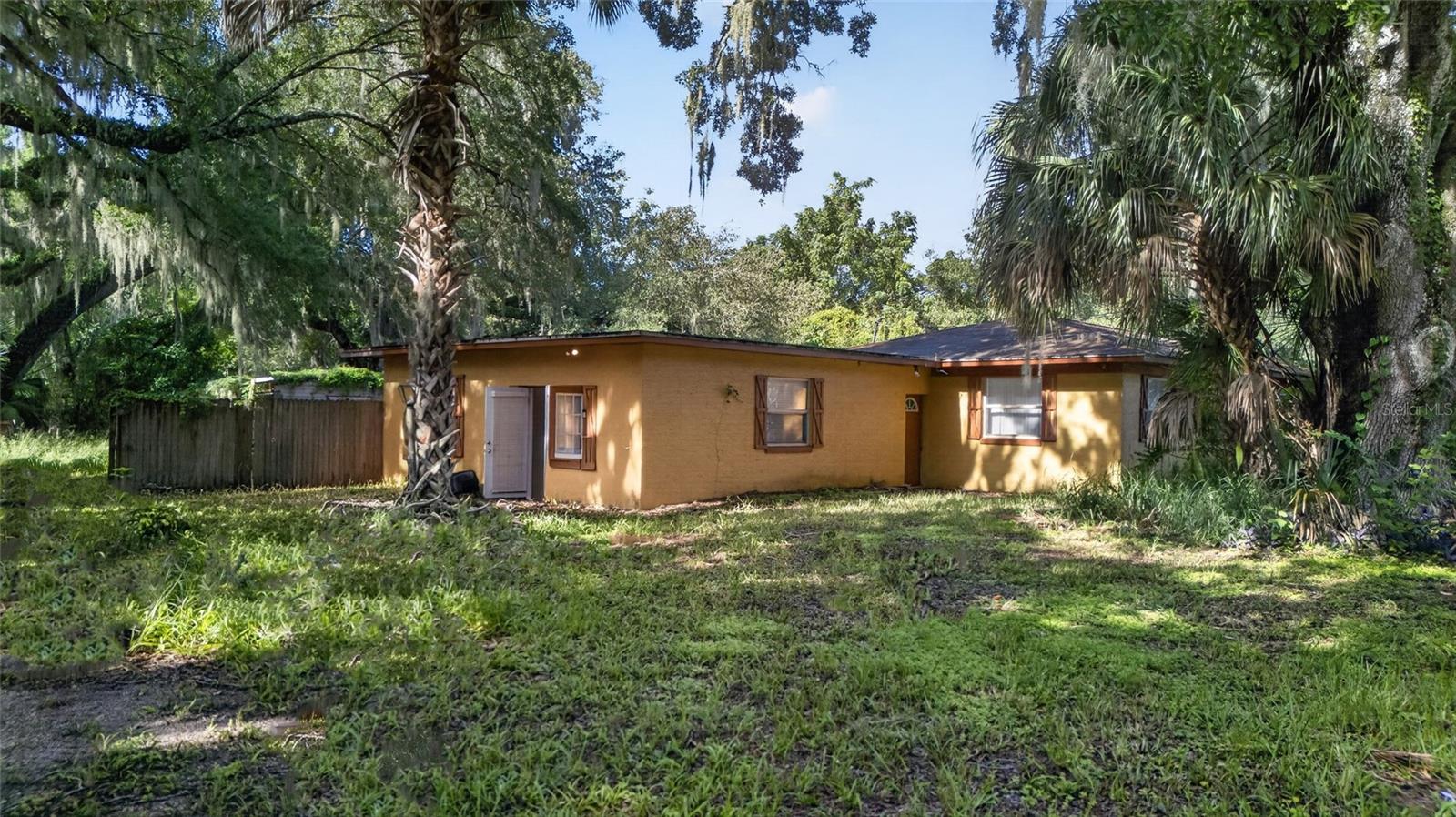 4020 Magnolia Dr, Leesburg, FL 34748 photo