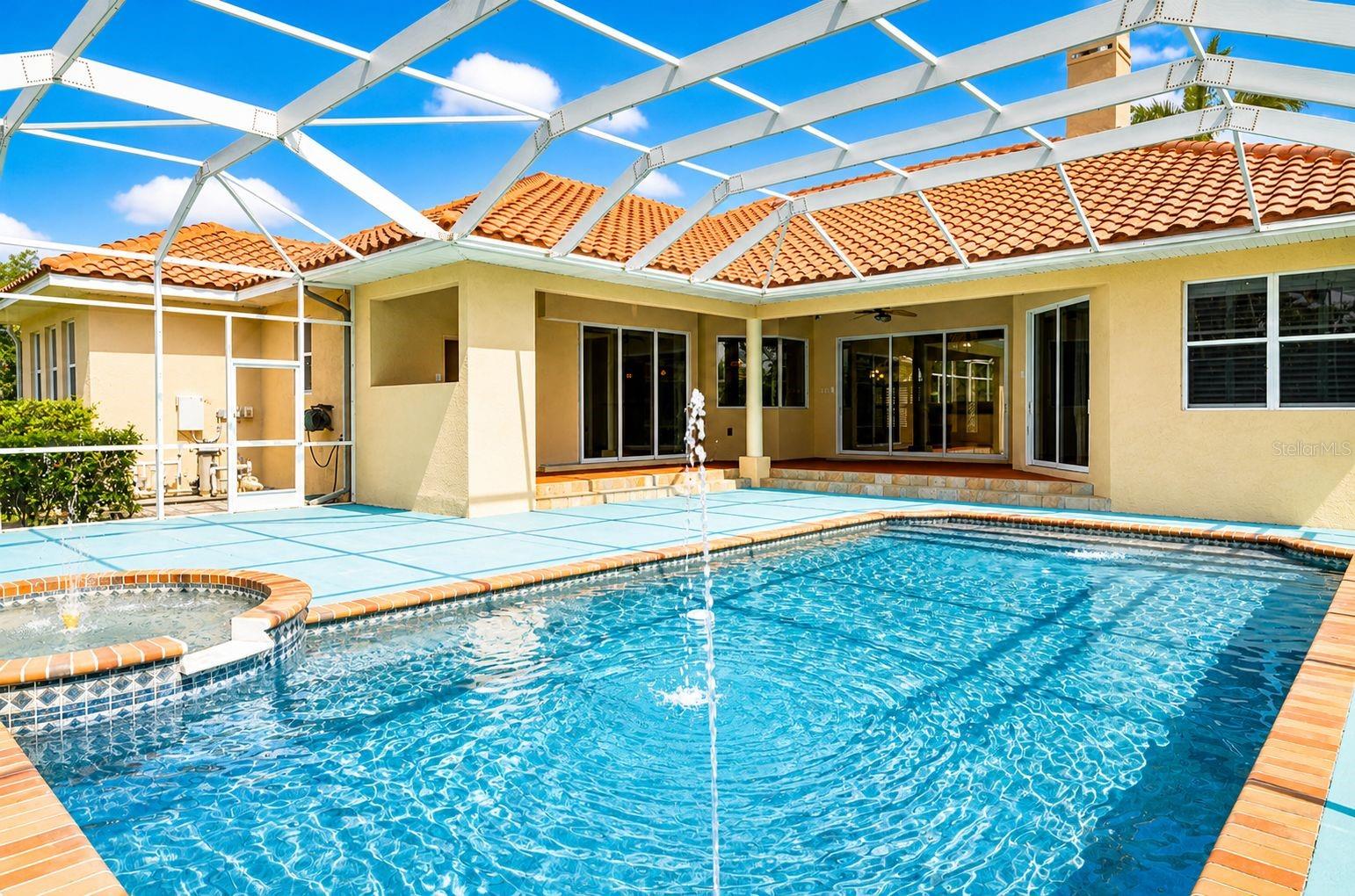 6120 9 Avenue Cir, Bradenton, FL 34212 photo