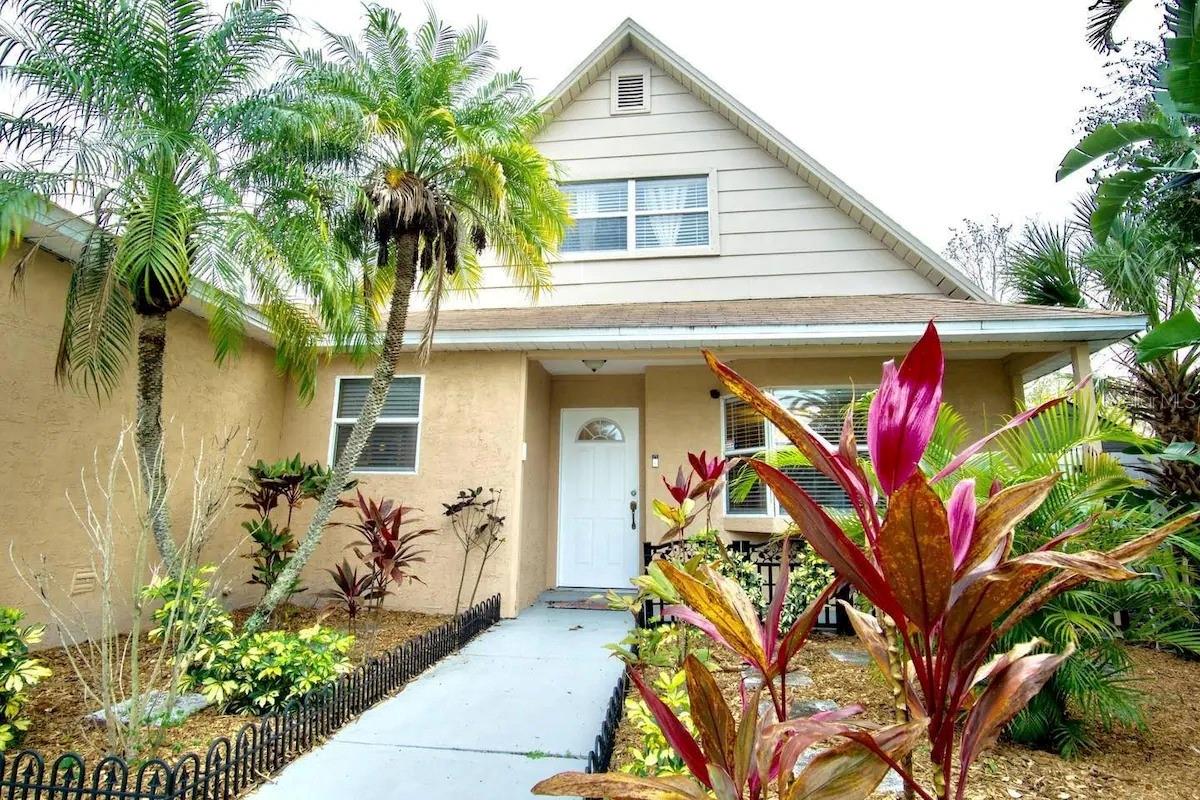 12925 129 Ave, Largo, FL 33774