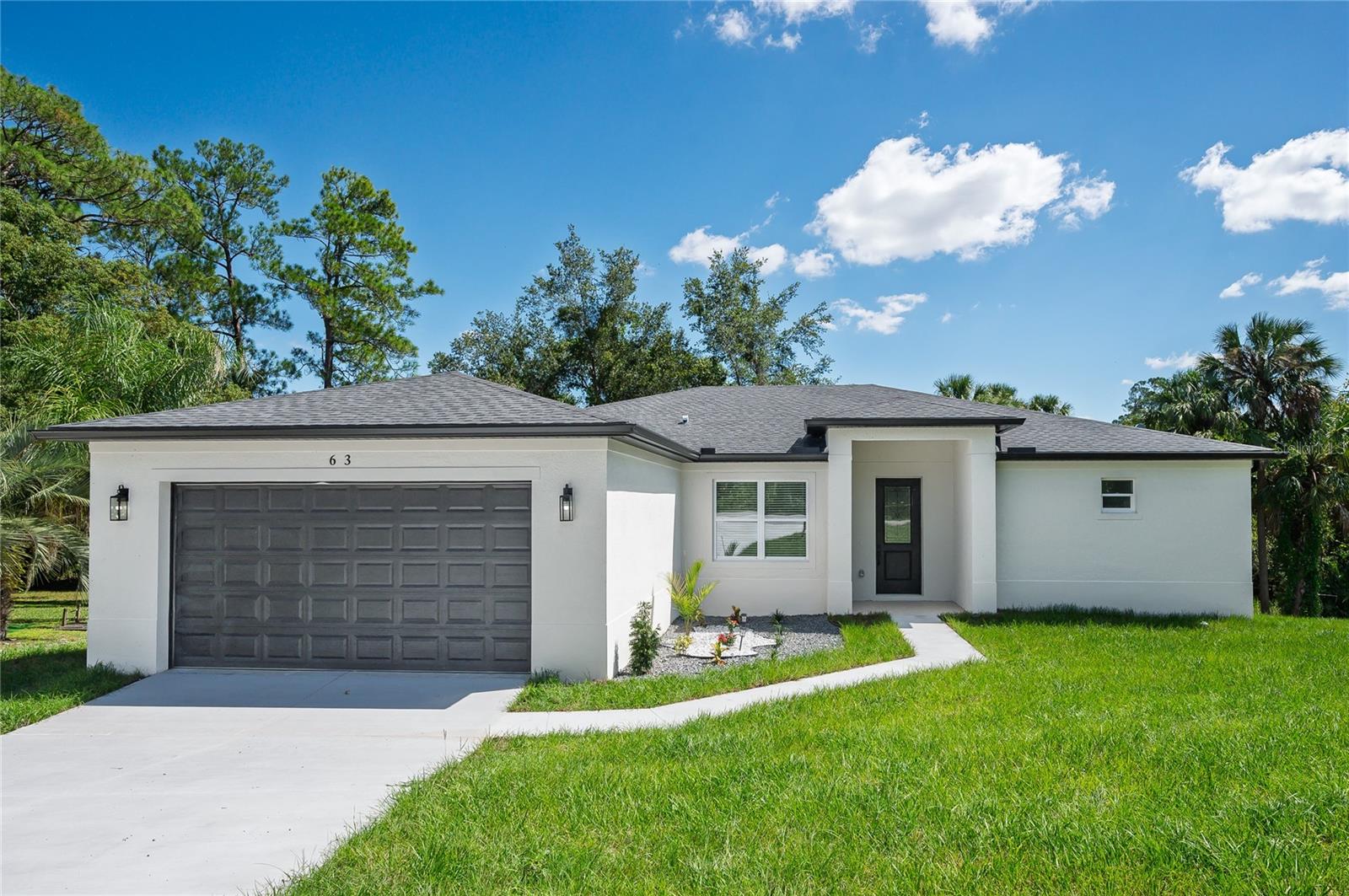 63 Alicante Rd, Debary, FL 32713