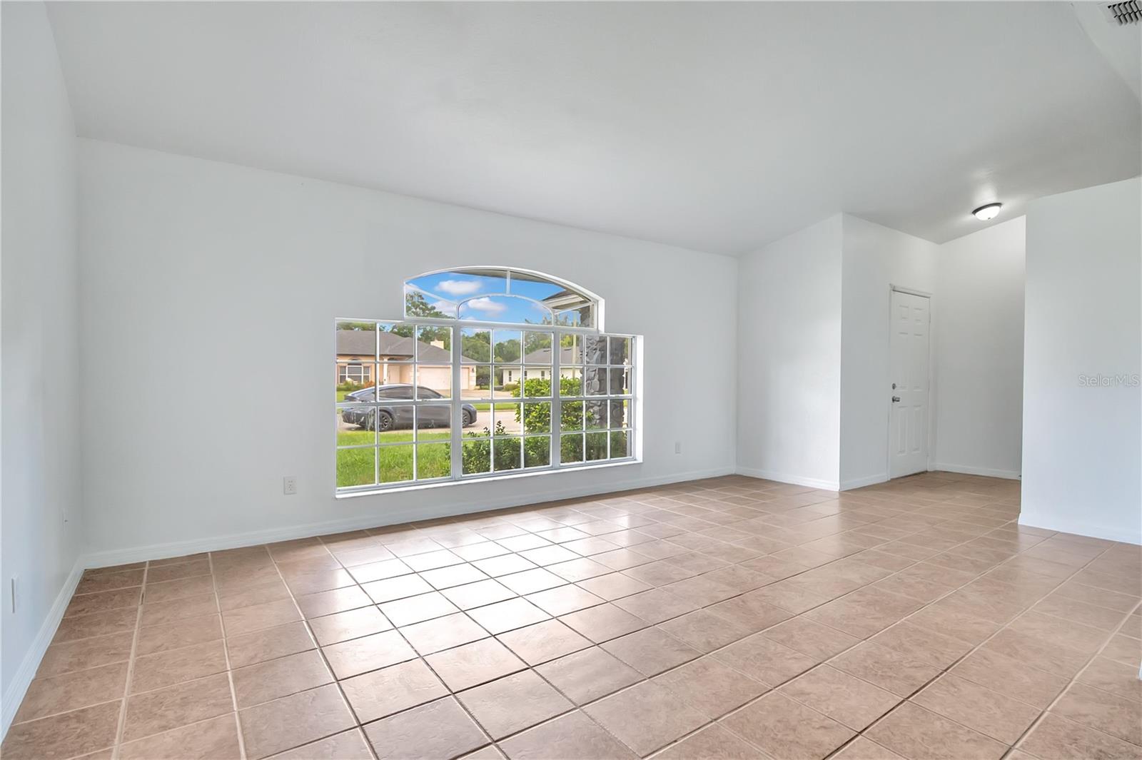 2113 N Normandy Blvd, Deltona, FL 32725 photo
