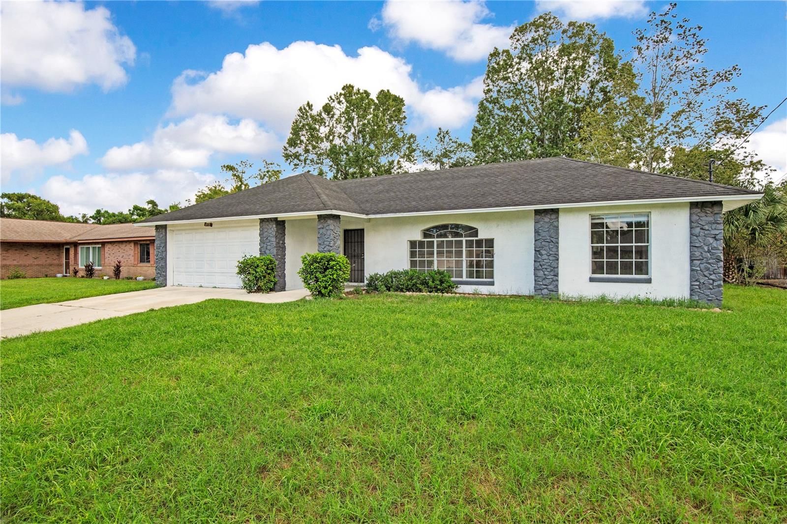 2113 N Normandy Blvd, Deltona, FL 32725 photo
