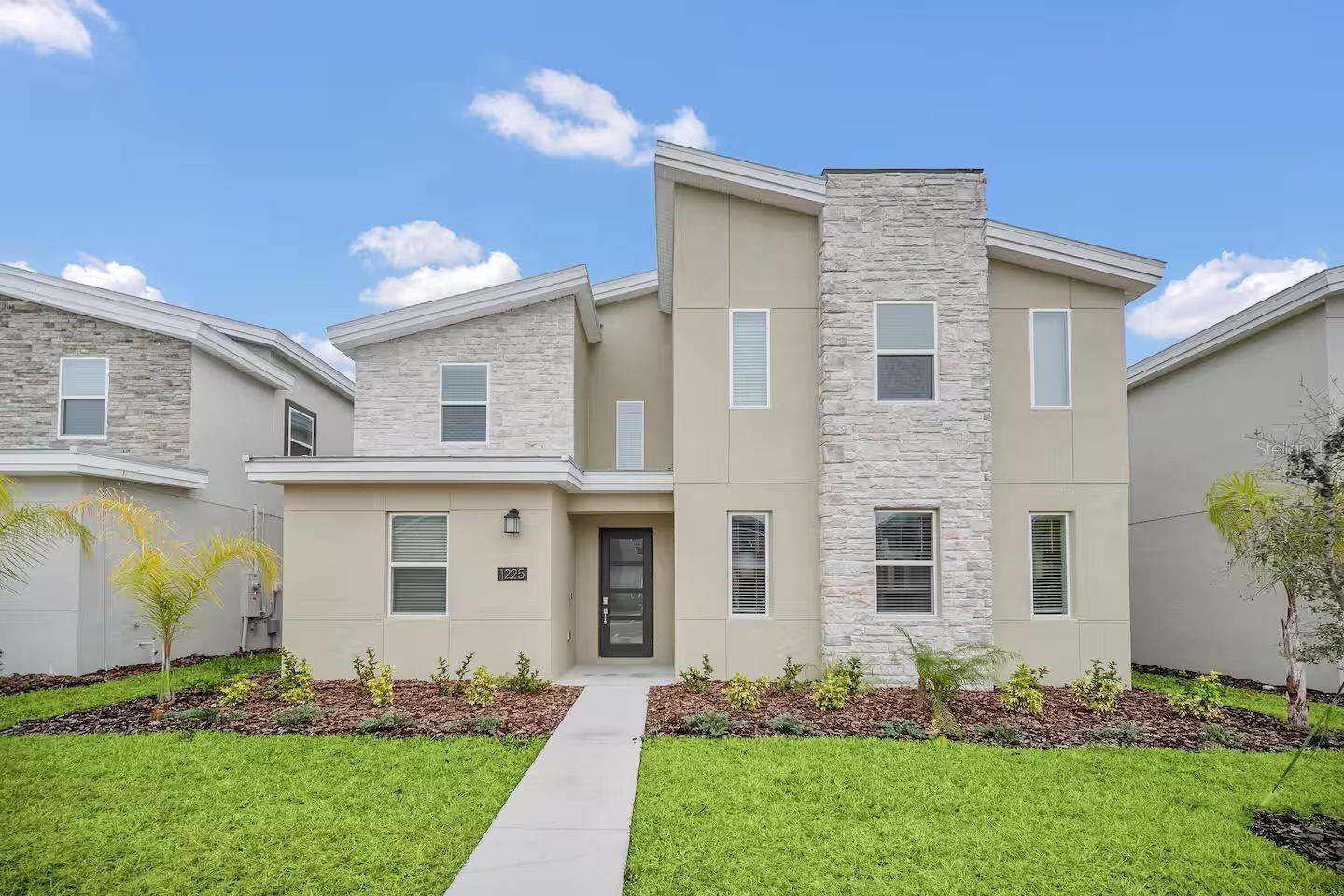 1225 Challenge Dr, Davenport, FL 33896