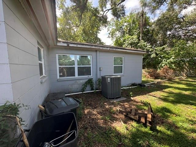 120 Emily Ln, Brandon, FL 33510 photo