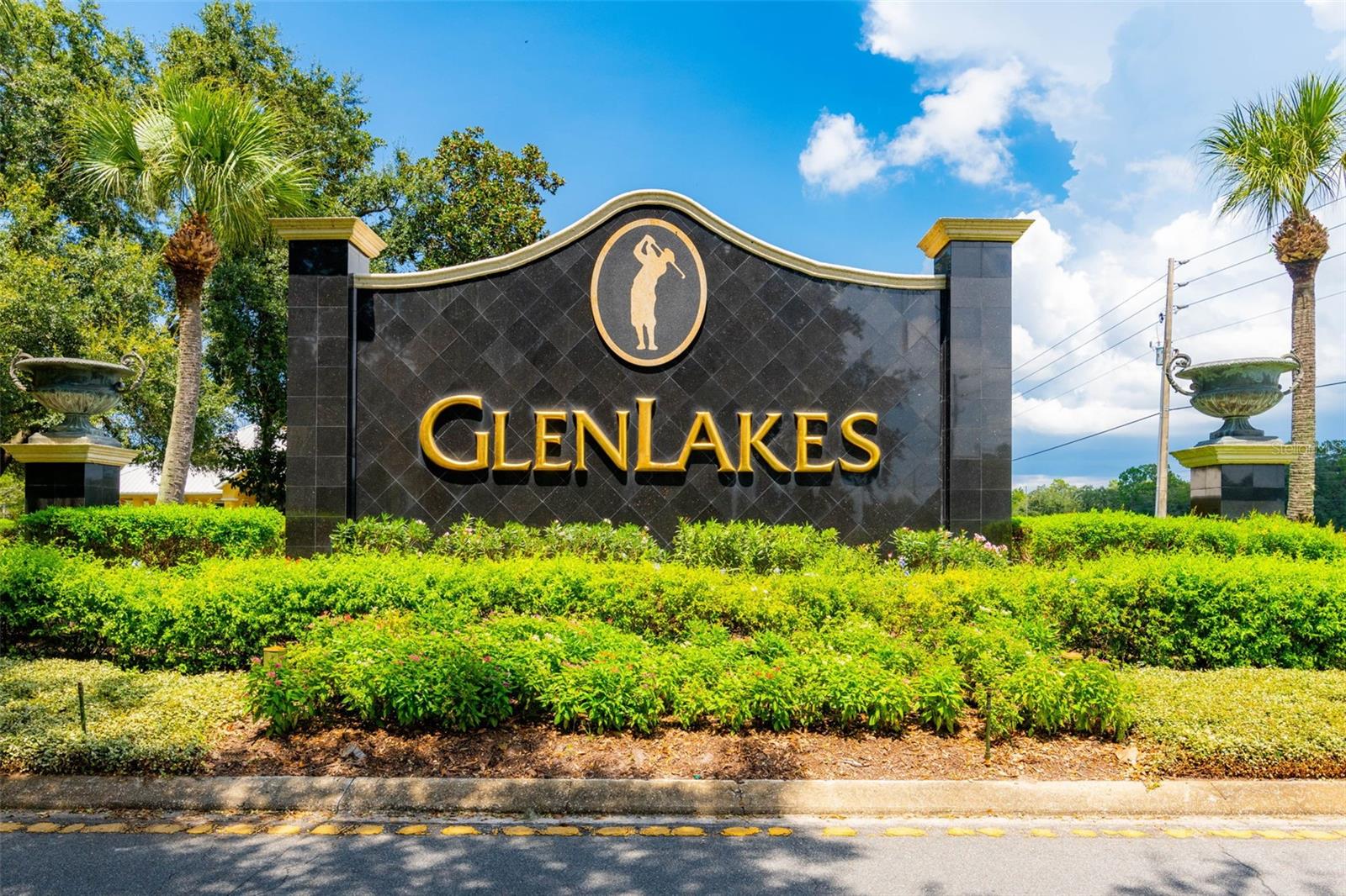 9316 Gentle Ben Ct, Weeki Wachee, FL 34613 photo