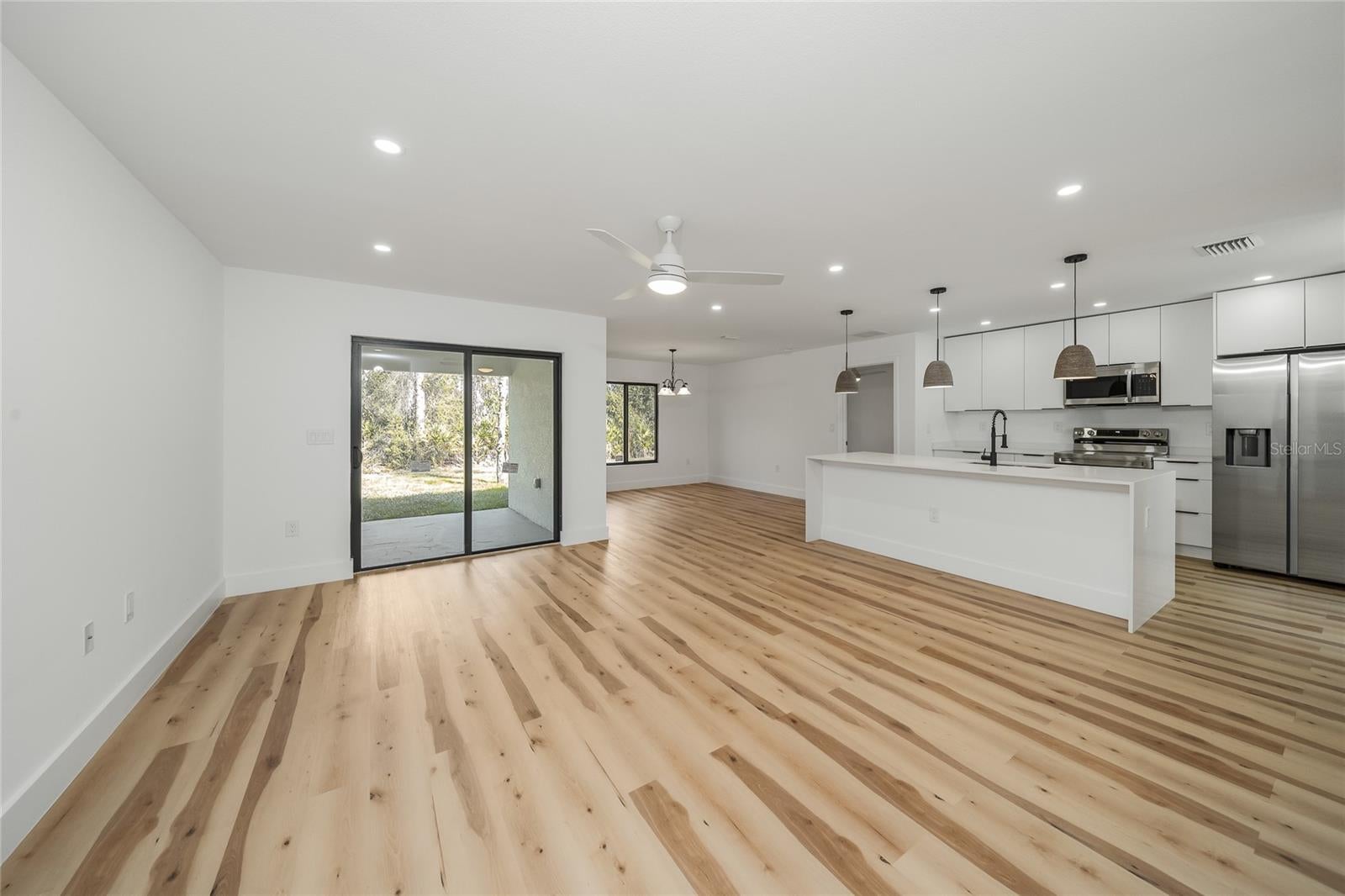 15460 Chamberlain Blvd, Port Charlotte, FL 33953 photo