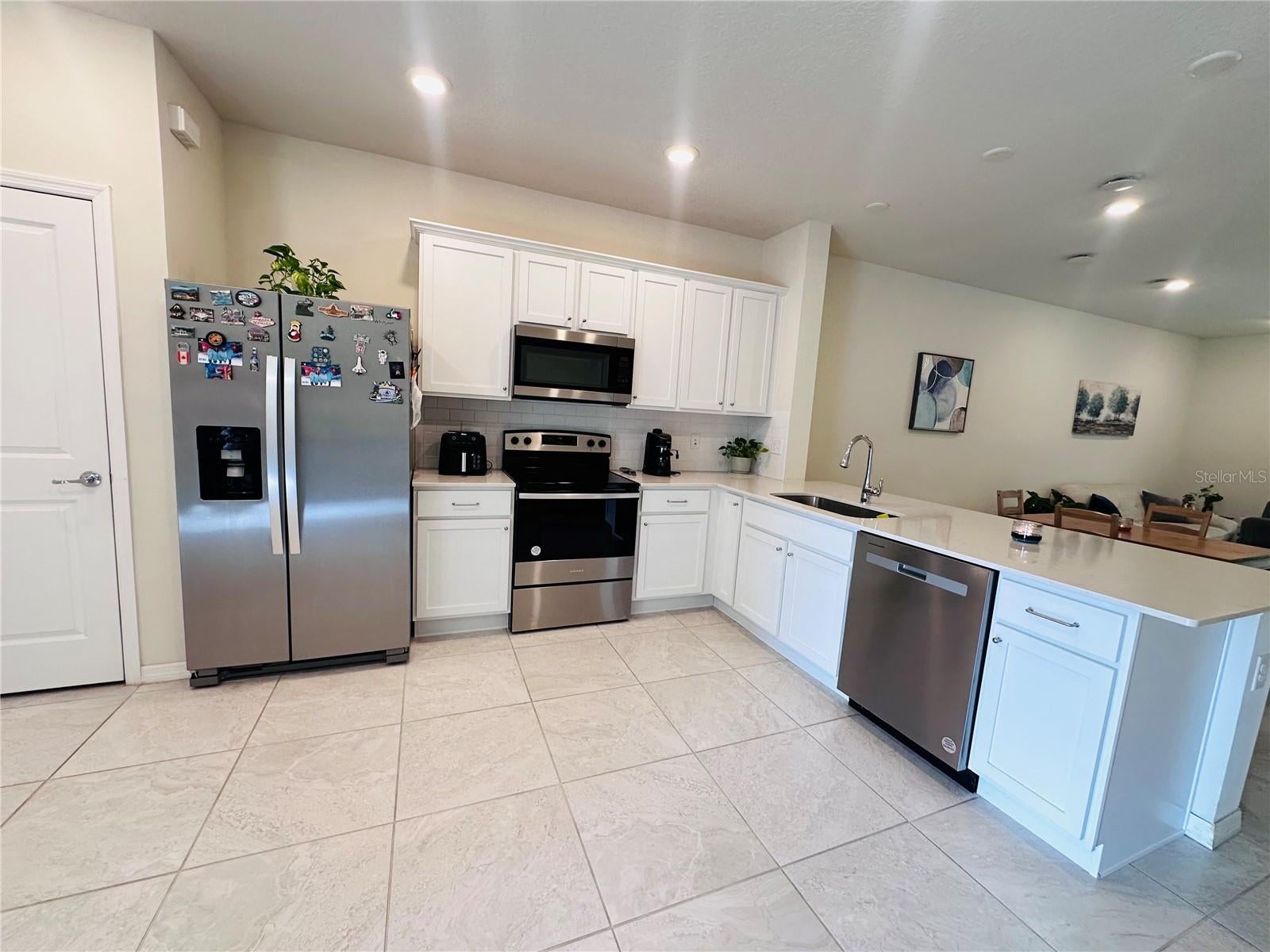 4617 Sparkling Shell Ave, Kissimmee, FL 34746 photo