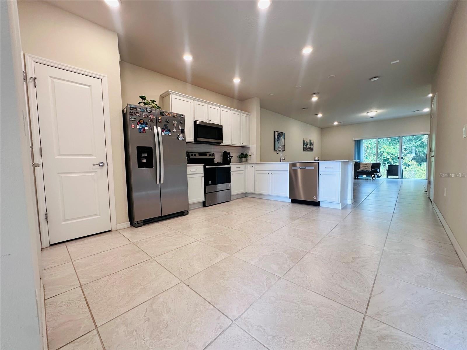 4617 Sparkling Shell Ave, Kissimmee, FL 34746 photo