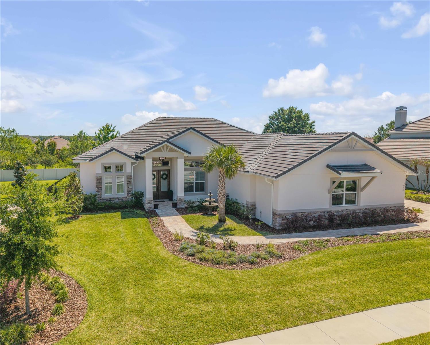 3055 Isola Bella Blvd, Mount Dora, FL 32757