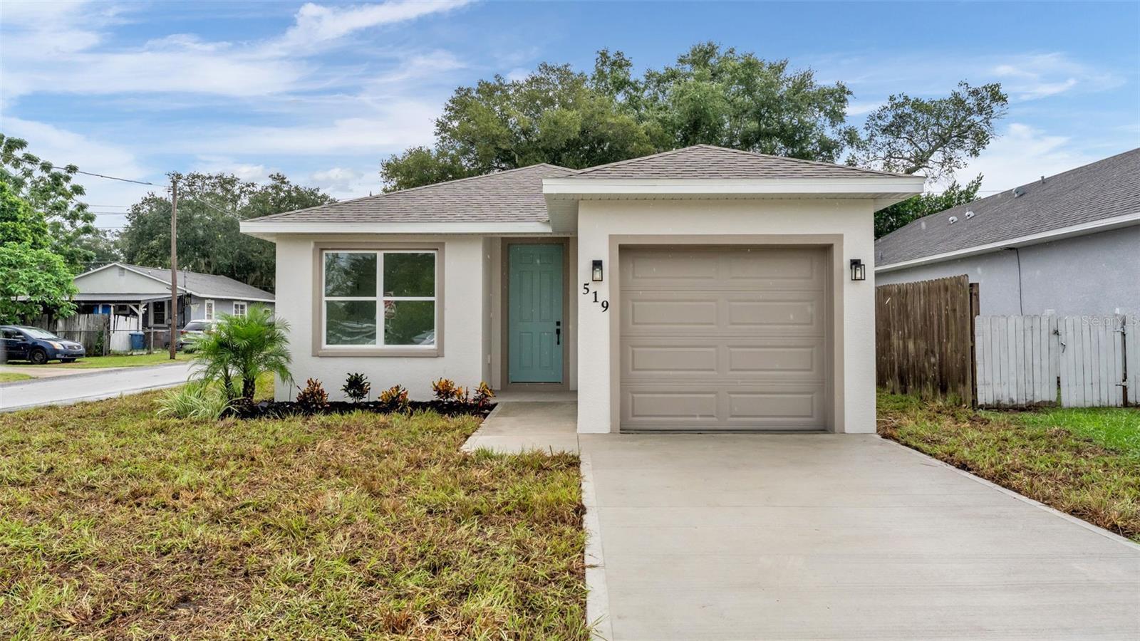 519 6 St, Haines City, FL 33844