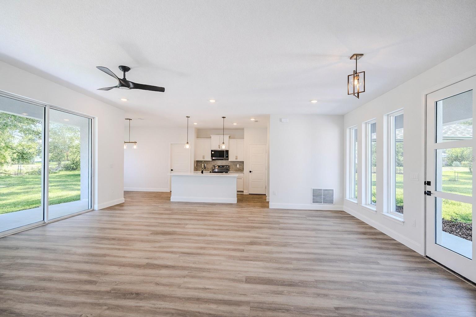 21 Lamar Ln, Palm Coast, FL 32137 photo