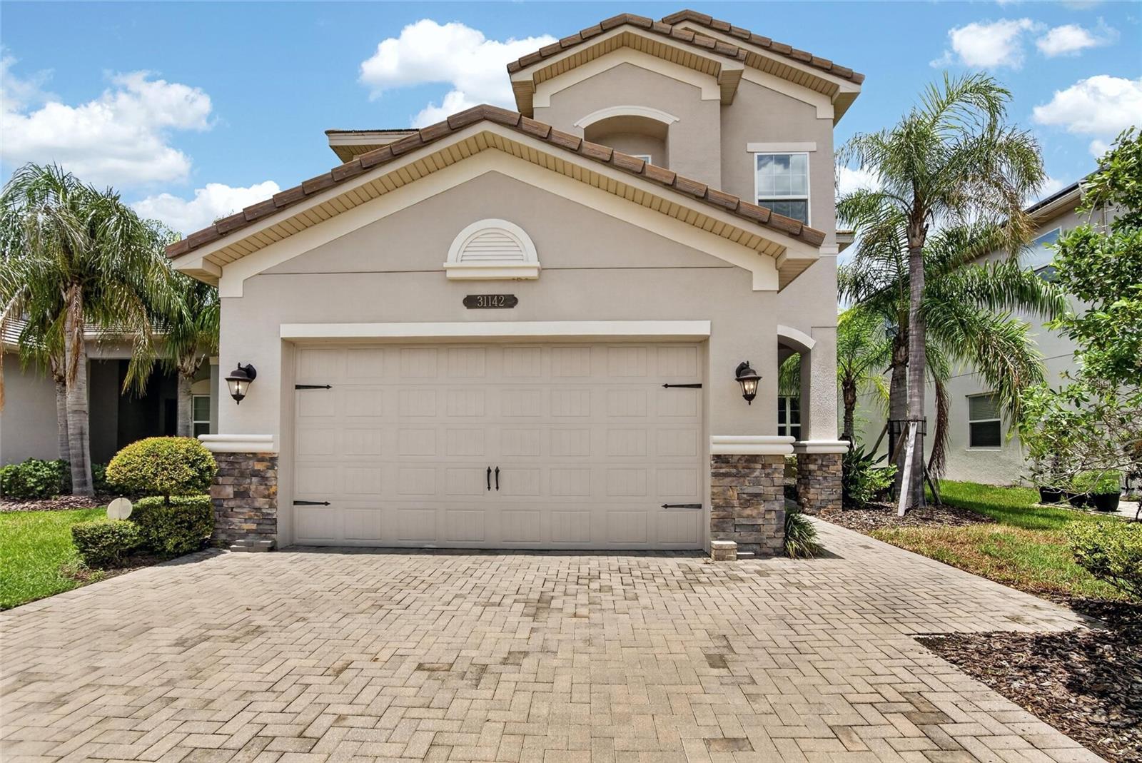 31142 Lindentree Dr, Wesley Chapel, FL 33543