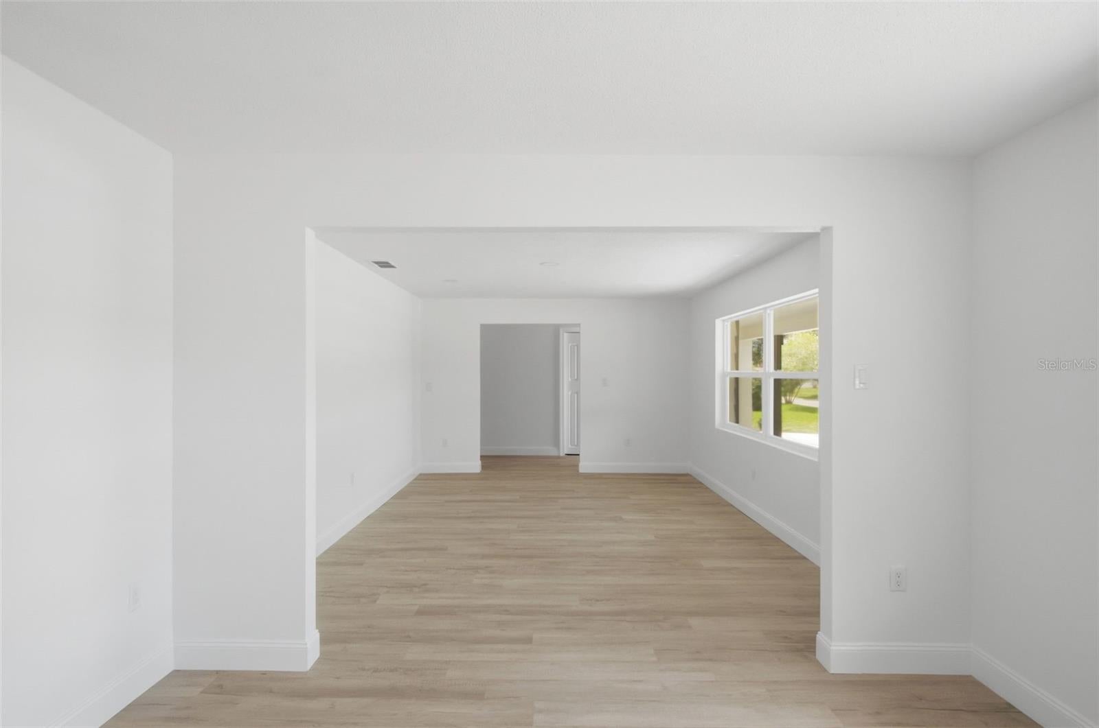 2733 Castle Oak Ave, Orlando, FL 32808 photo