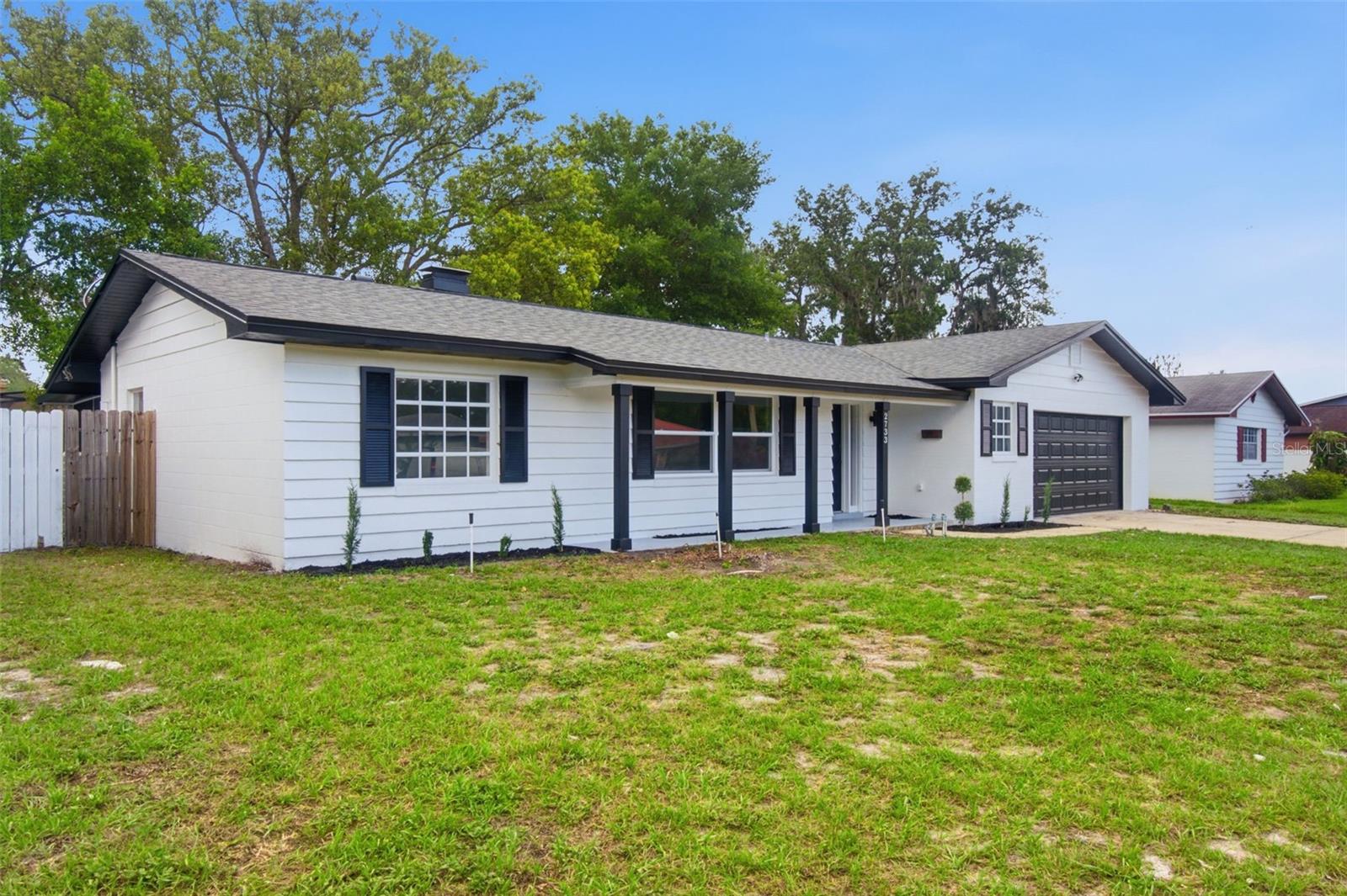 2733 Castle Oak Ave, Orlando, FL 32808 photo