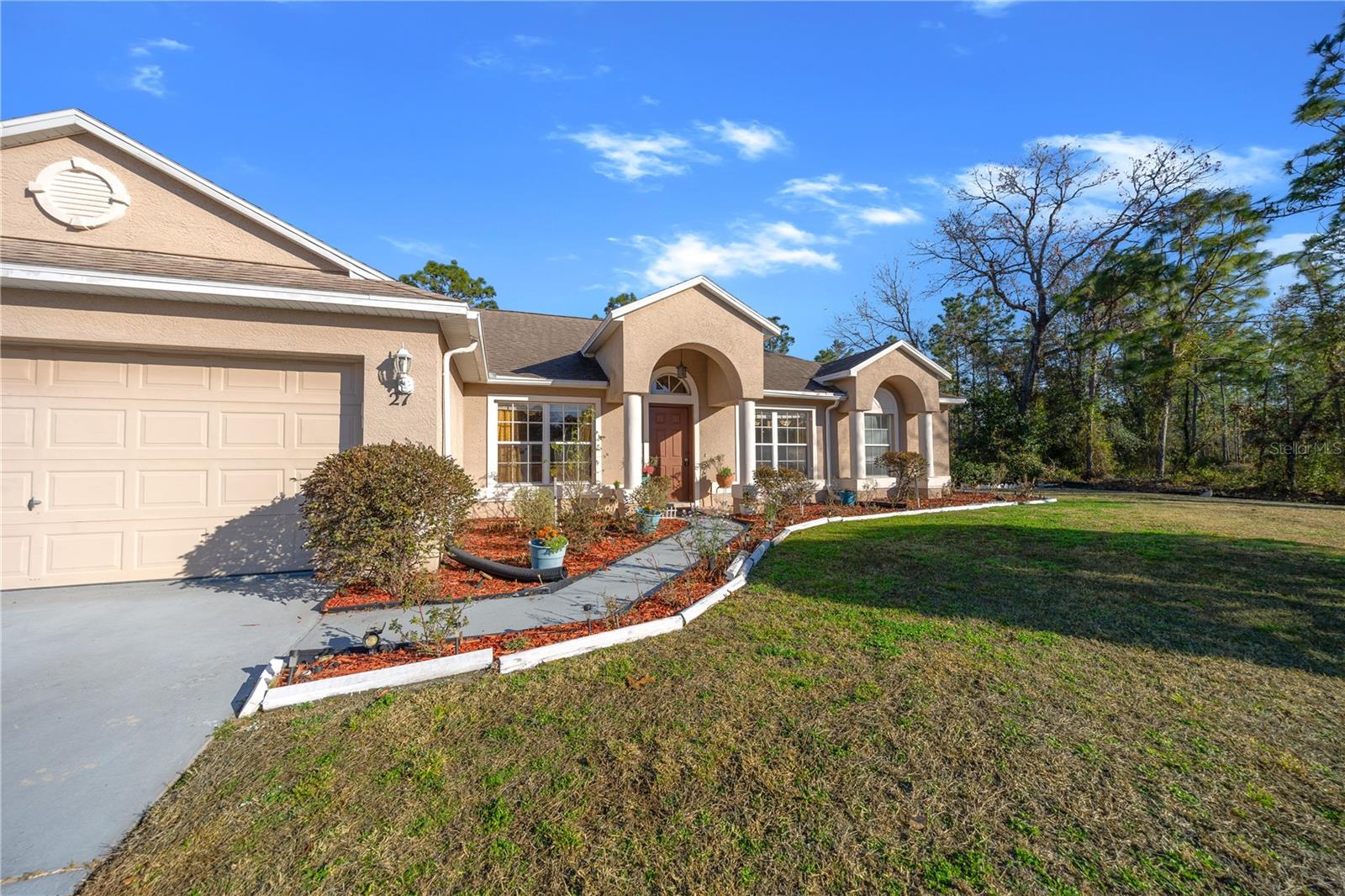 27 Vinca St, Homosassa, FL 34446 photo