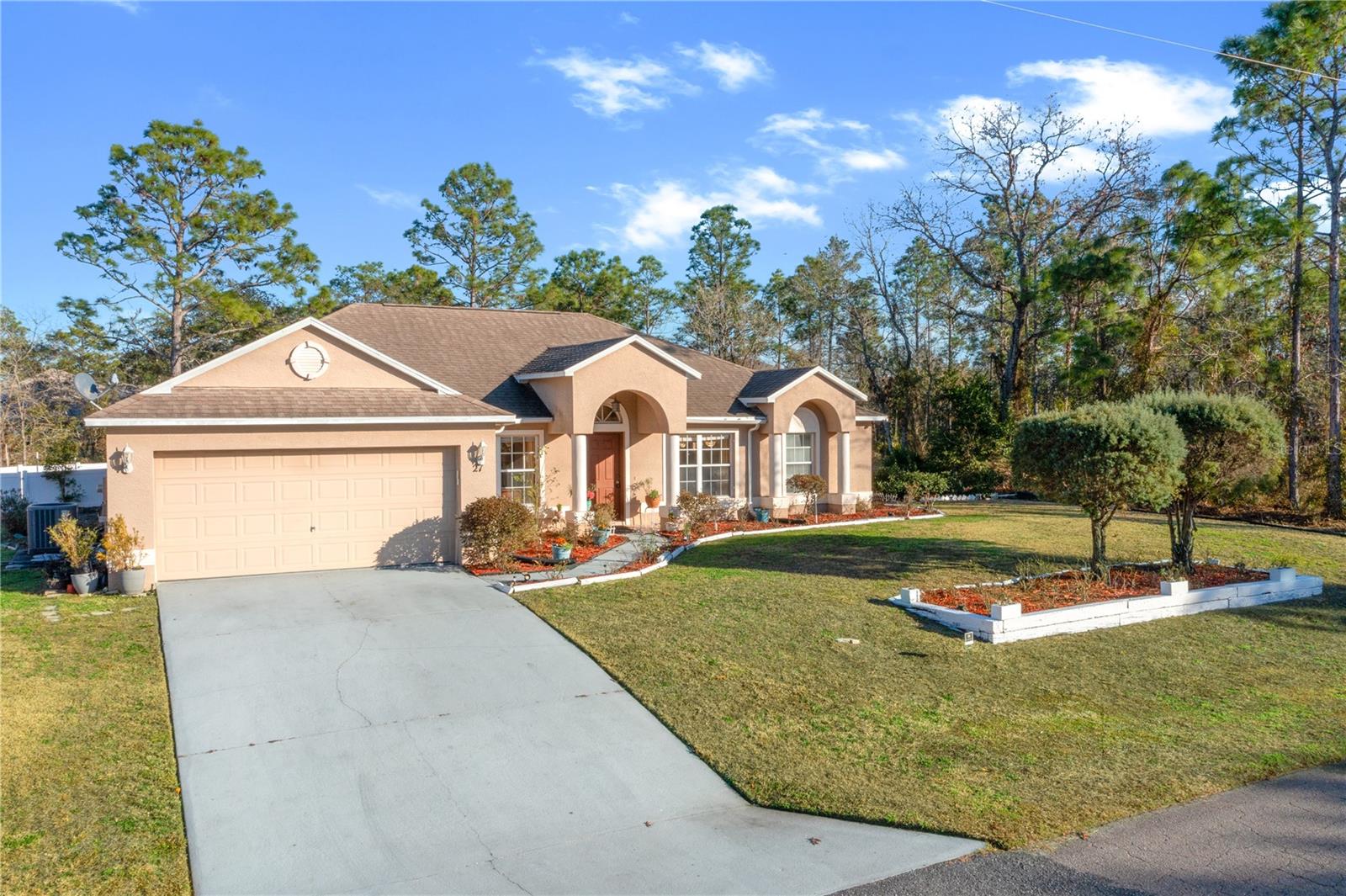 27 Vinca St, Homosassa, FL 34446 photo