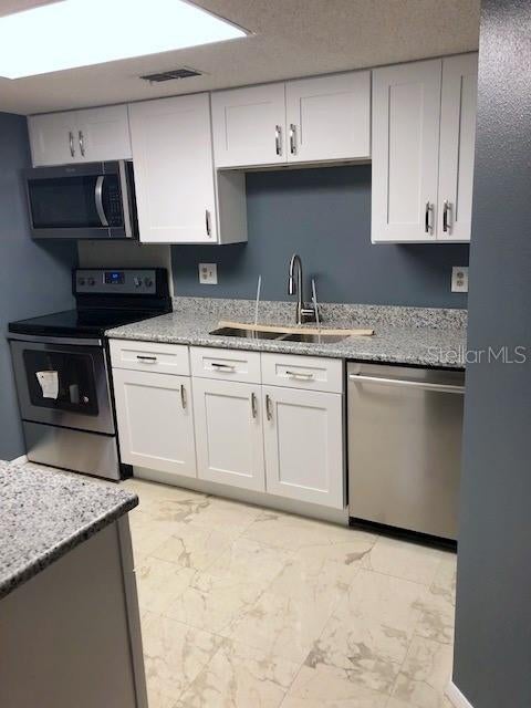 124 Loblolly Ct, Oldsmar, FL 34677 photo