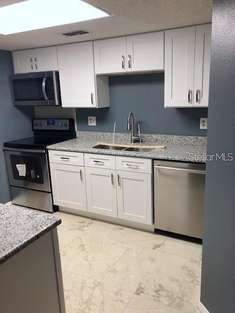 124 Loblolly Ct, Oldsmar, FL 34677 photo