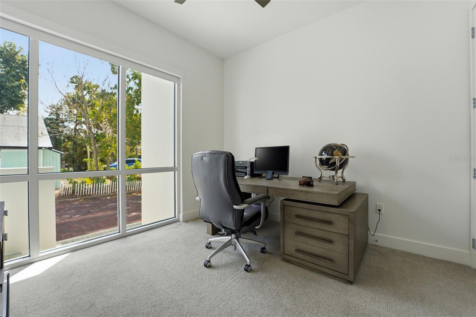 620 Rawls Ave, Sarasota, FL 34236 photo