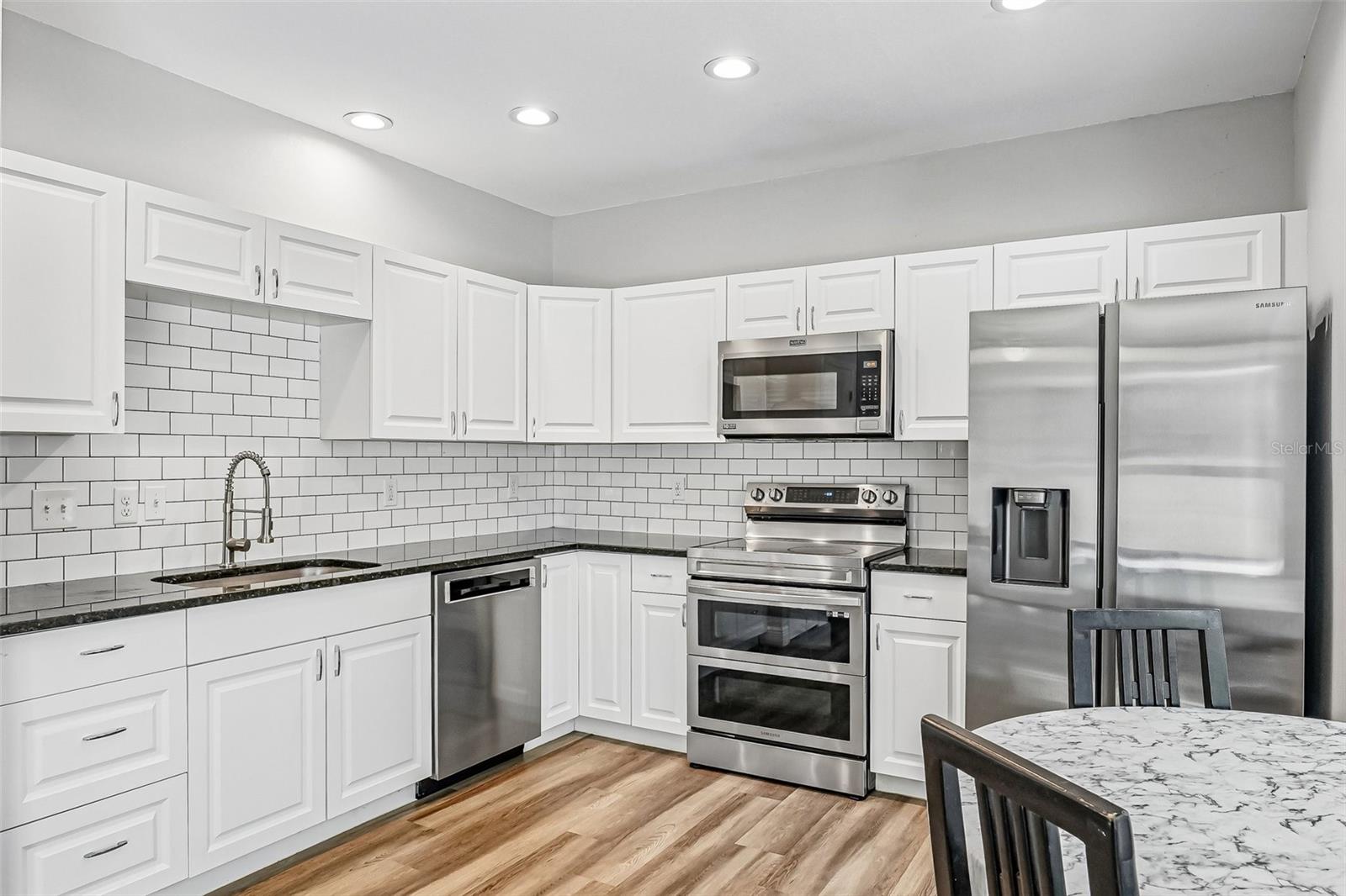 24348 Summer Wind Ct, Lutz, FL 33559 photo