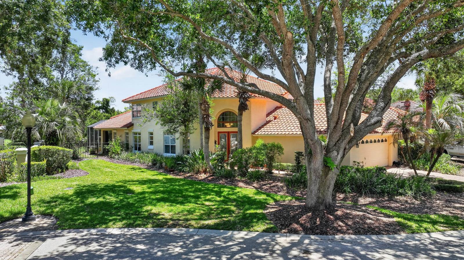 10 Monterrey Dr, Palm Coast, FL 32137
