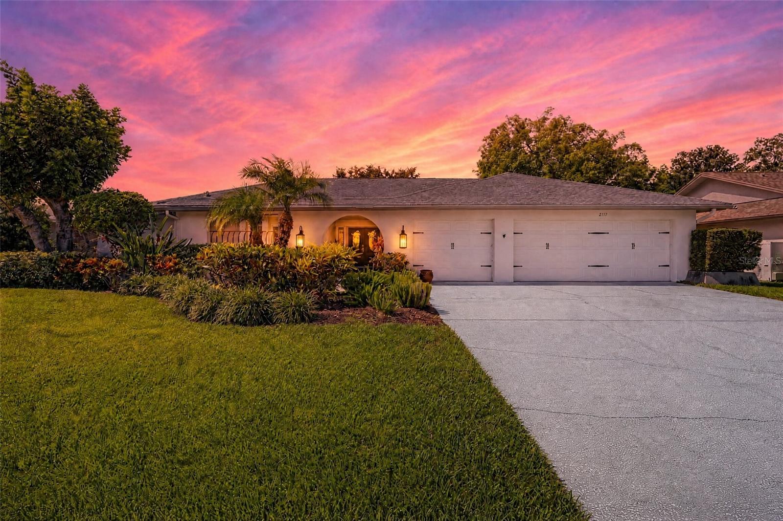 2717 Redford Ct, Clearwater, FL 33761 photo