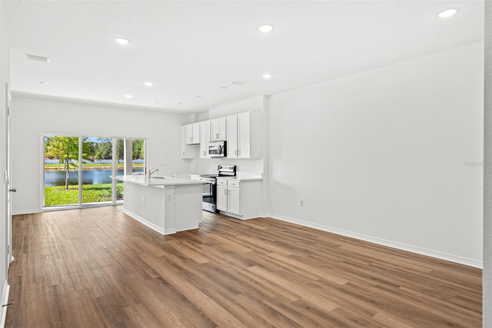 4856 Winding River Rd, Orlando, FL 32822 photo
