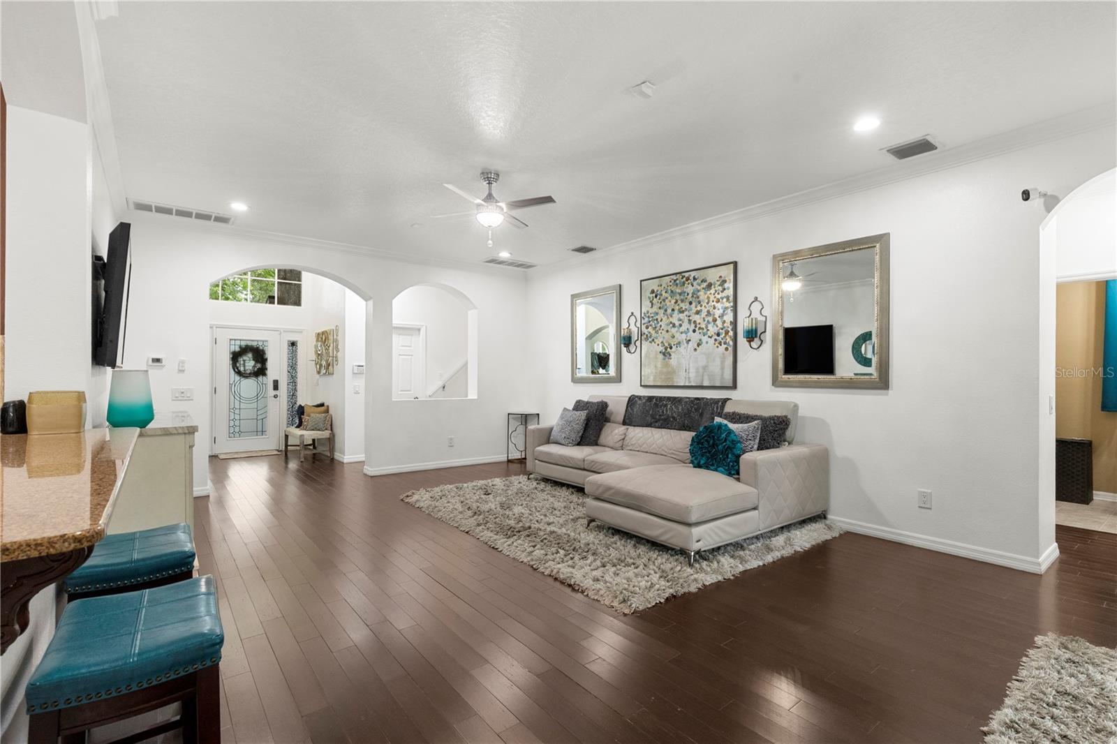 6932 Gray Catbird Loop, Wesley Chapel, FL 33545 photo