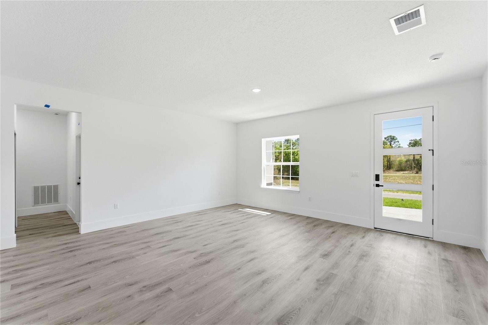 2861 W Dellwood St, Citrus Springs, FL 34433 photo