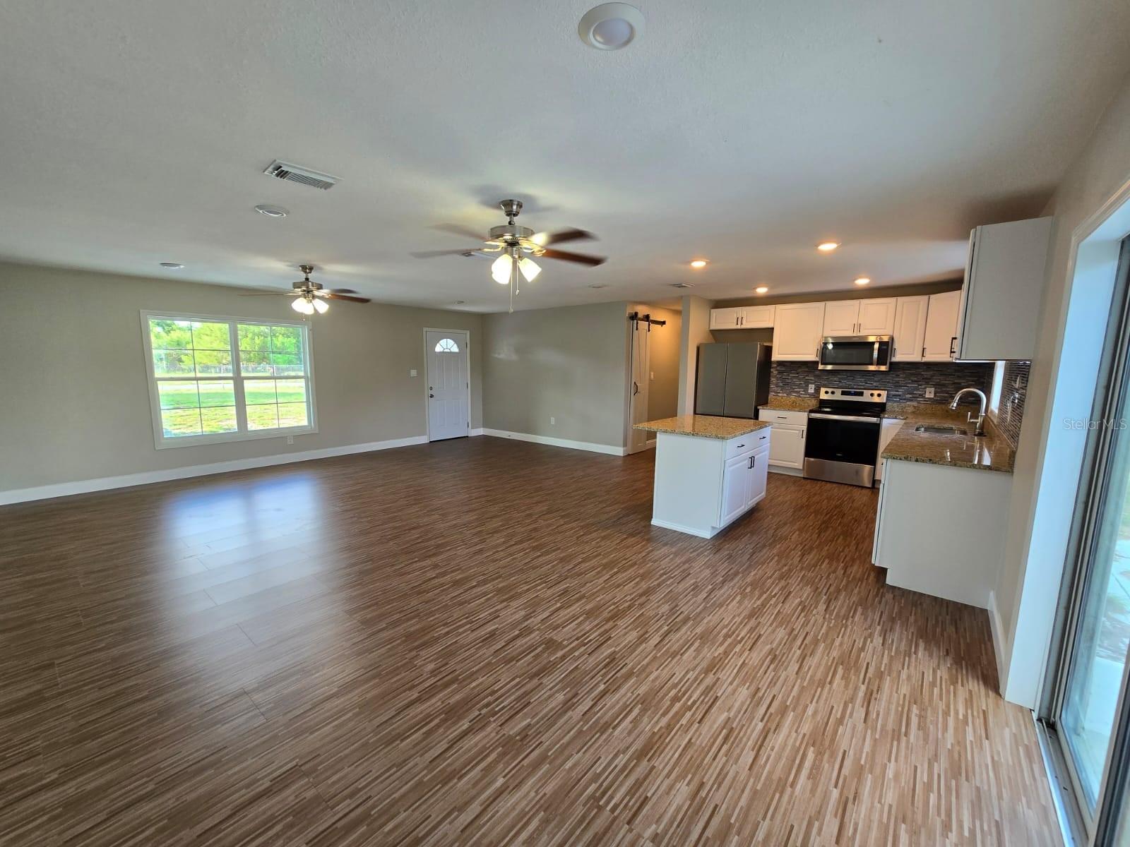 11548 Missouri St, Leesburg, FL 34788 photo