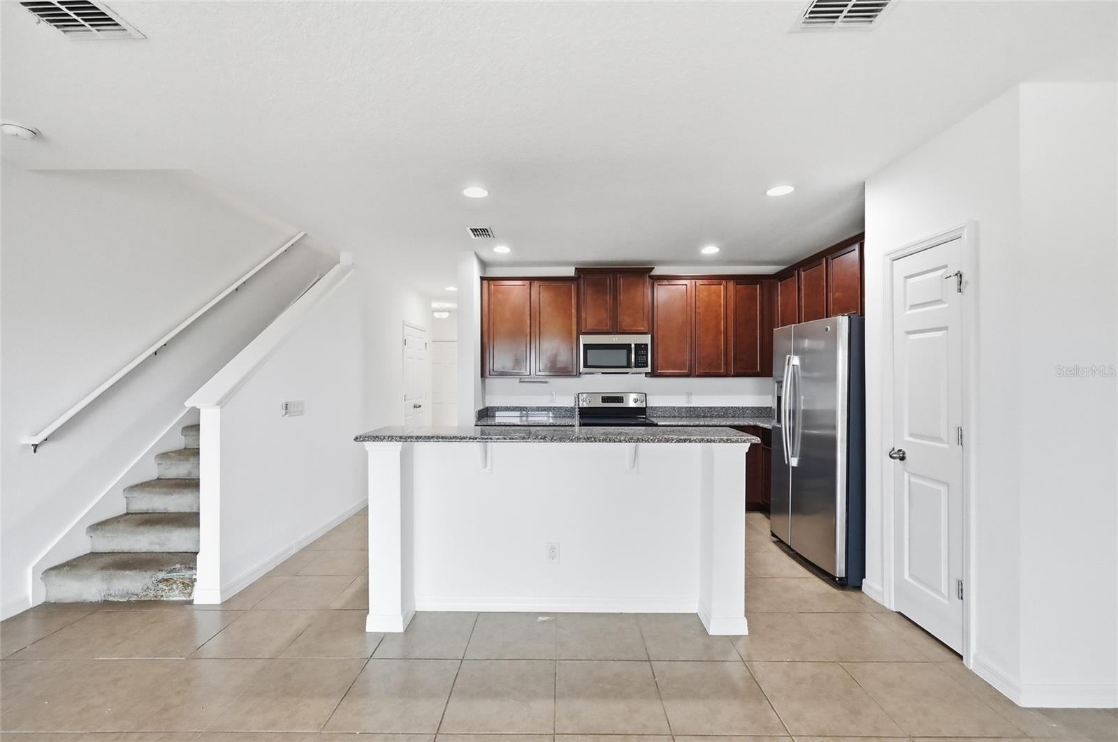 196 Primrose Dr, Davenport, FL 33837 photo
