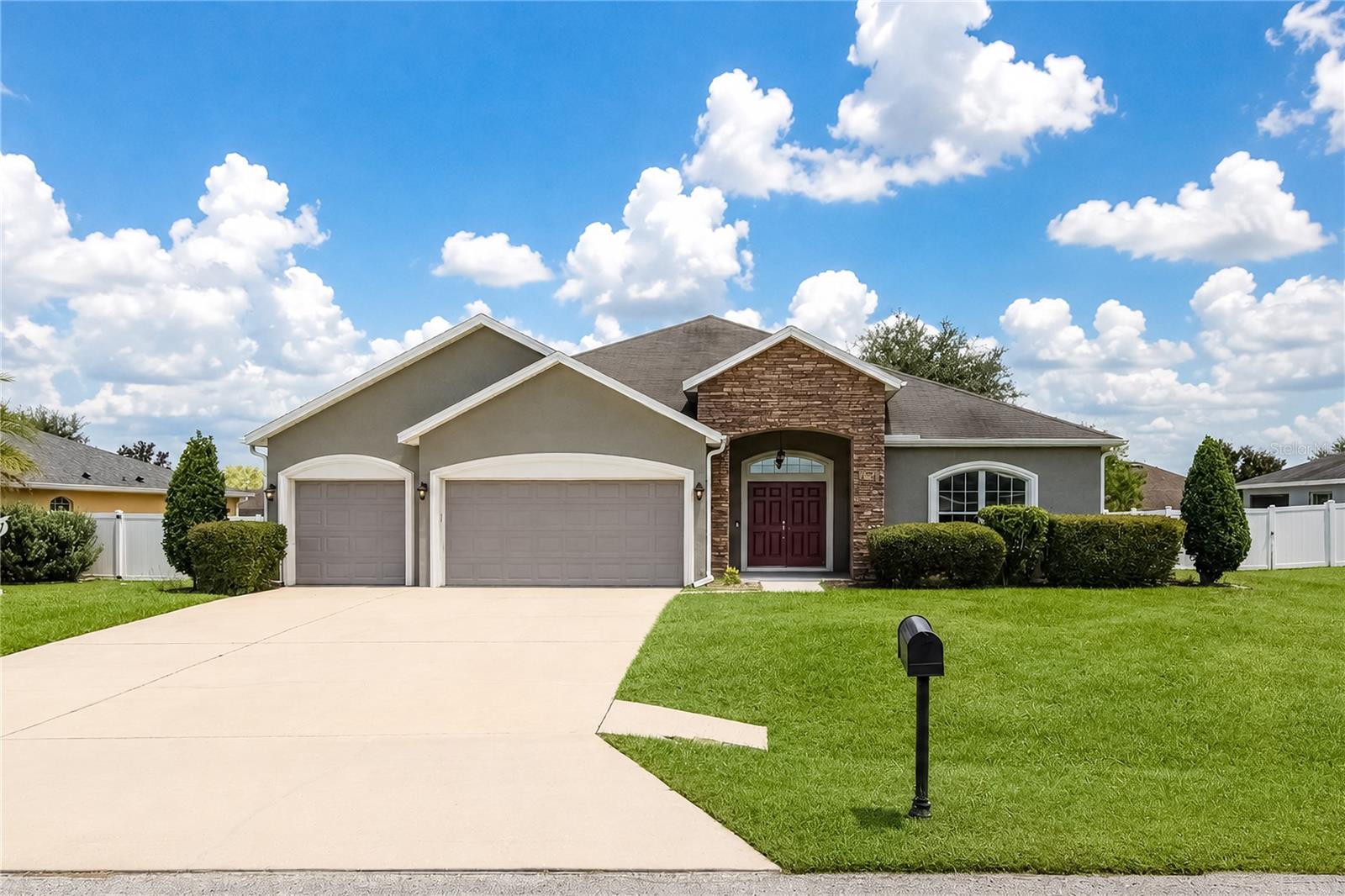9857 SW 51 Ct, Ocala, FL 34476 photo