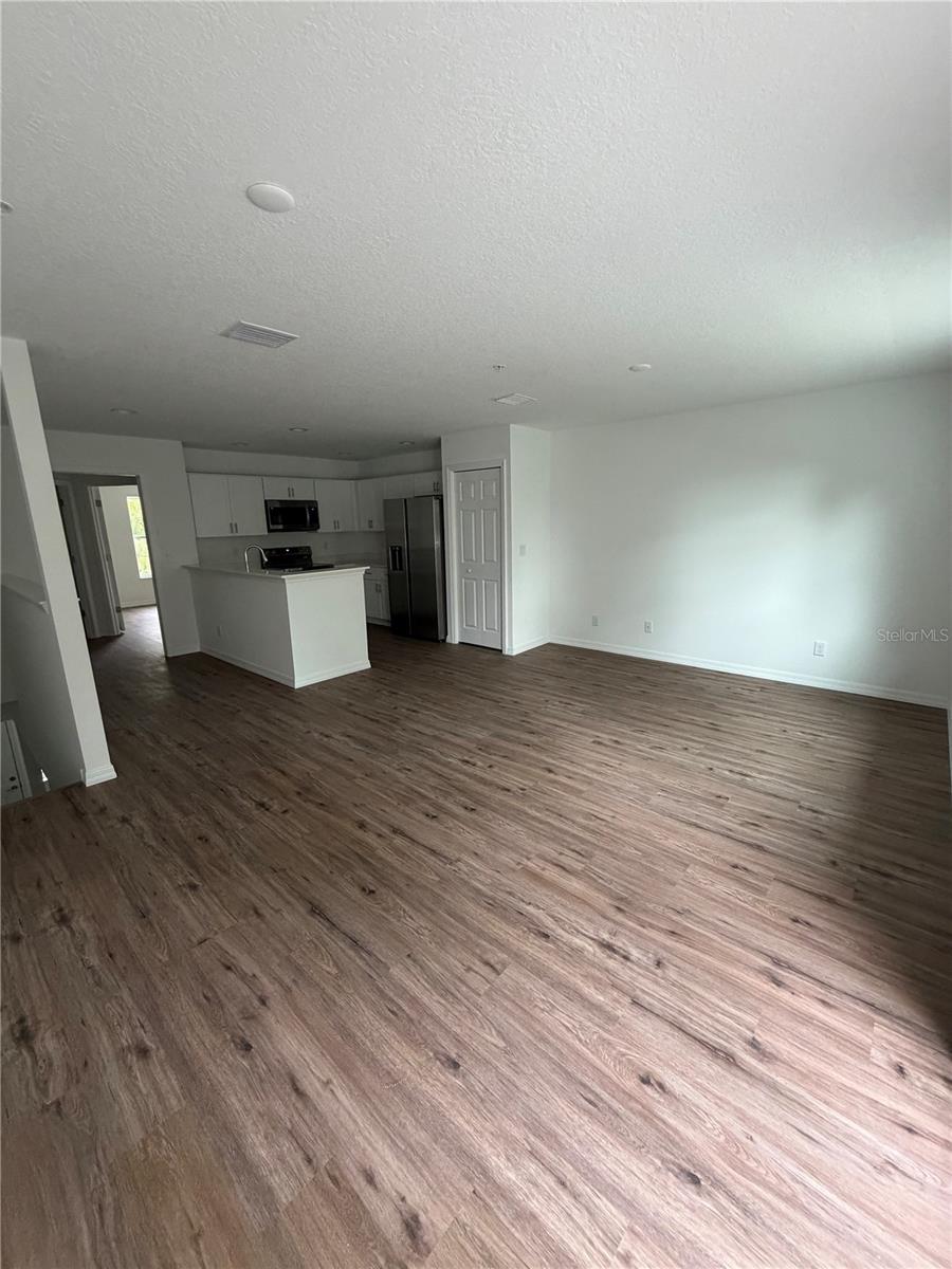 2577 6 Avenue Dr, Bradenton, FL 34208 photo