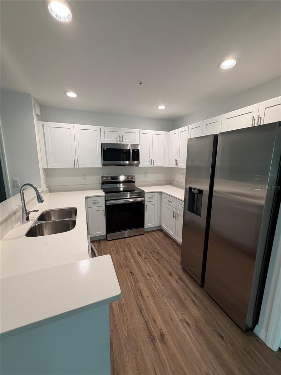 2577 6 Avenue Dr, Bradenton, FL 34208 photo