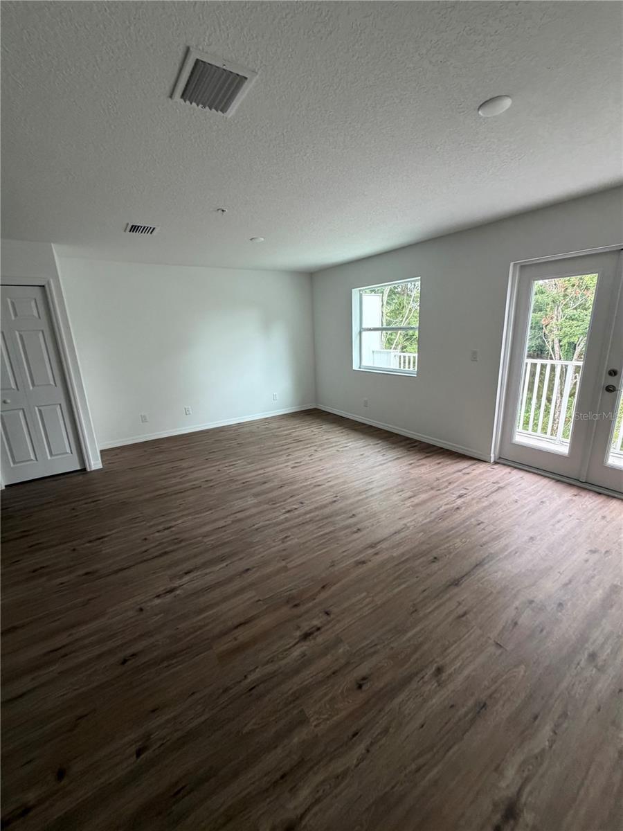 2577 6 Avenue Dr, Bradenton, FL 34208 photo