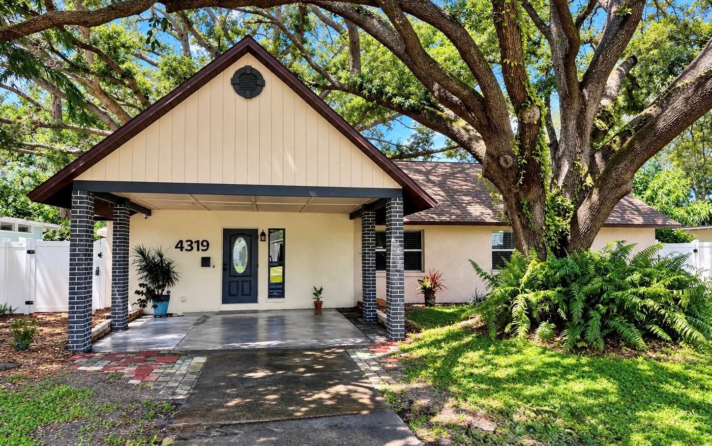 4319 Cameron Ave, Tampa, FL 33611