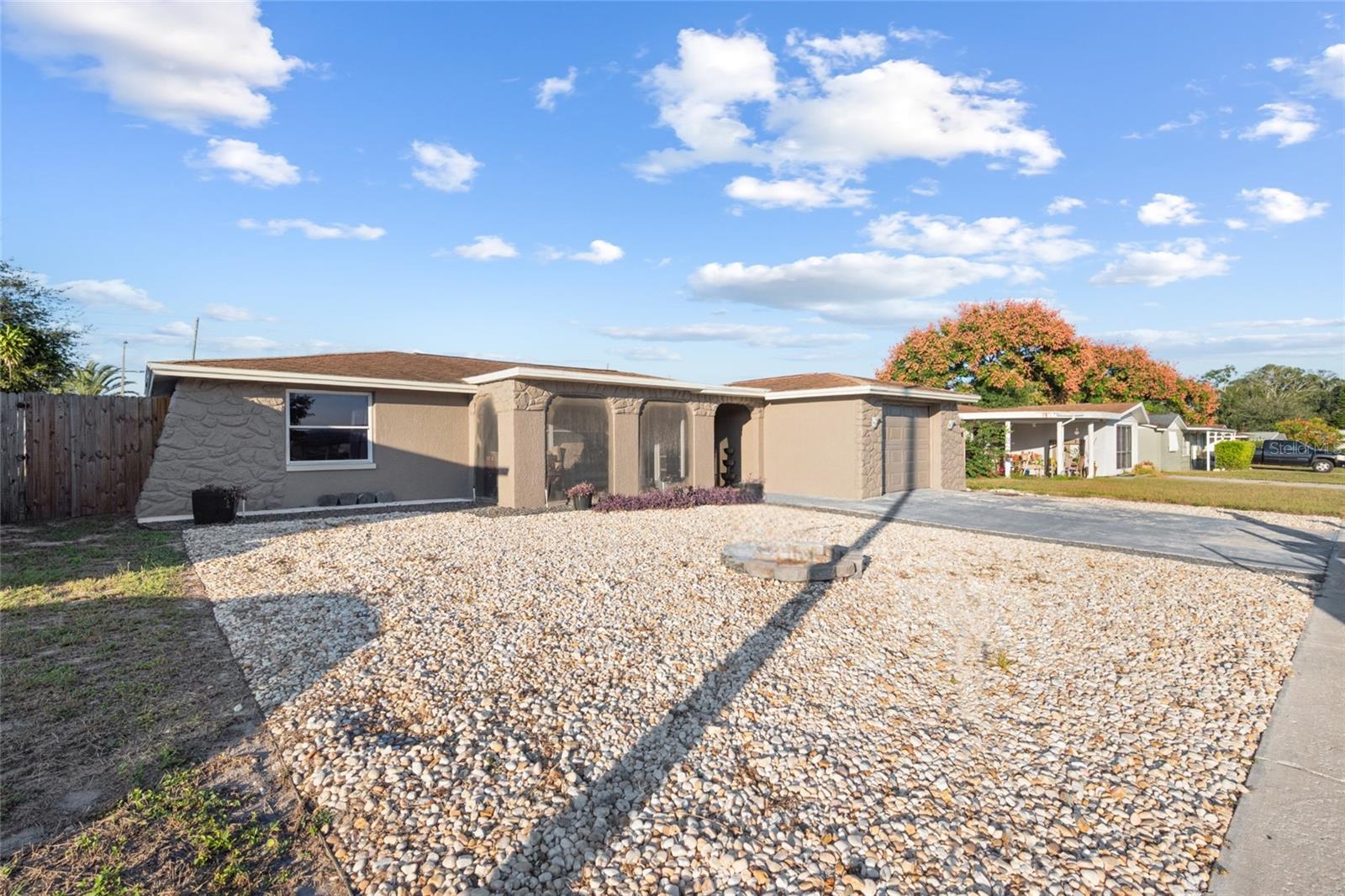 5633 Andrea Dr, Holiday, FL 34690 photo