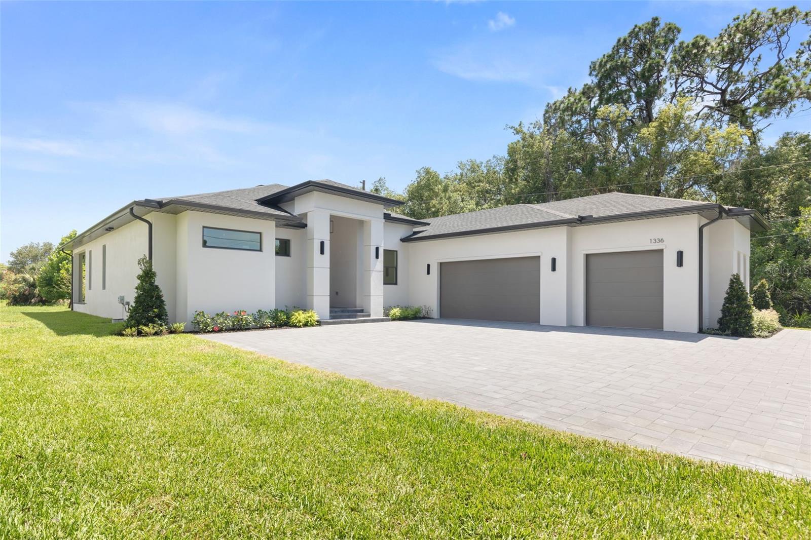 1336 Hays Rd, Tarpon Springs, FL 34689 photo