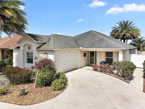 Single Family Residence in THE VILLAGES FL 557 HARLOW LANE.jpg