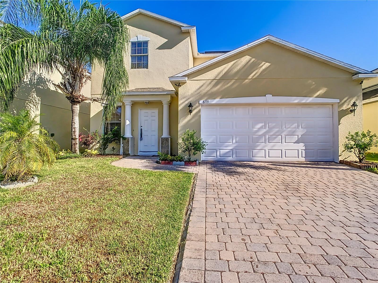 8735 Isla Bella Dr, Orlando, FL 32818